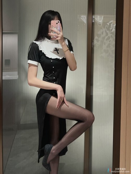 第一次尝试修女服，意外的好看